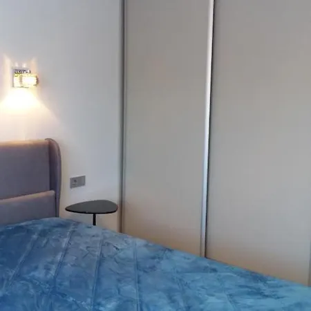 New J&R Apartment Near Girstutis, Free Private Parking & Self Check-In Kaunas Exterior foto